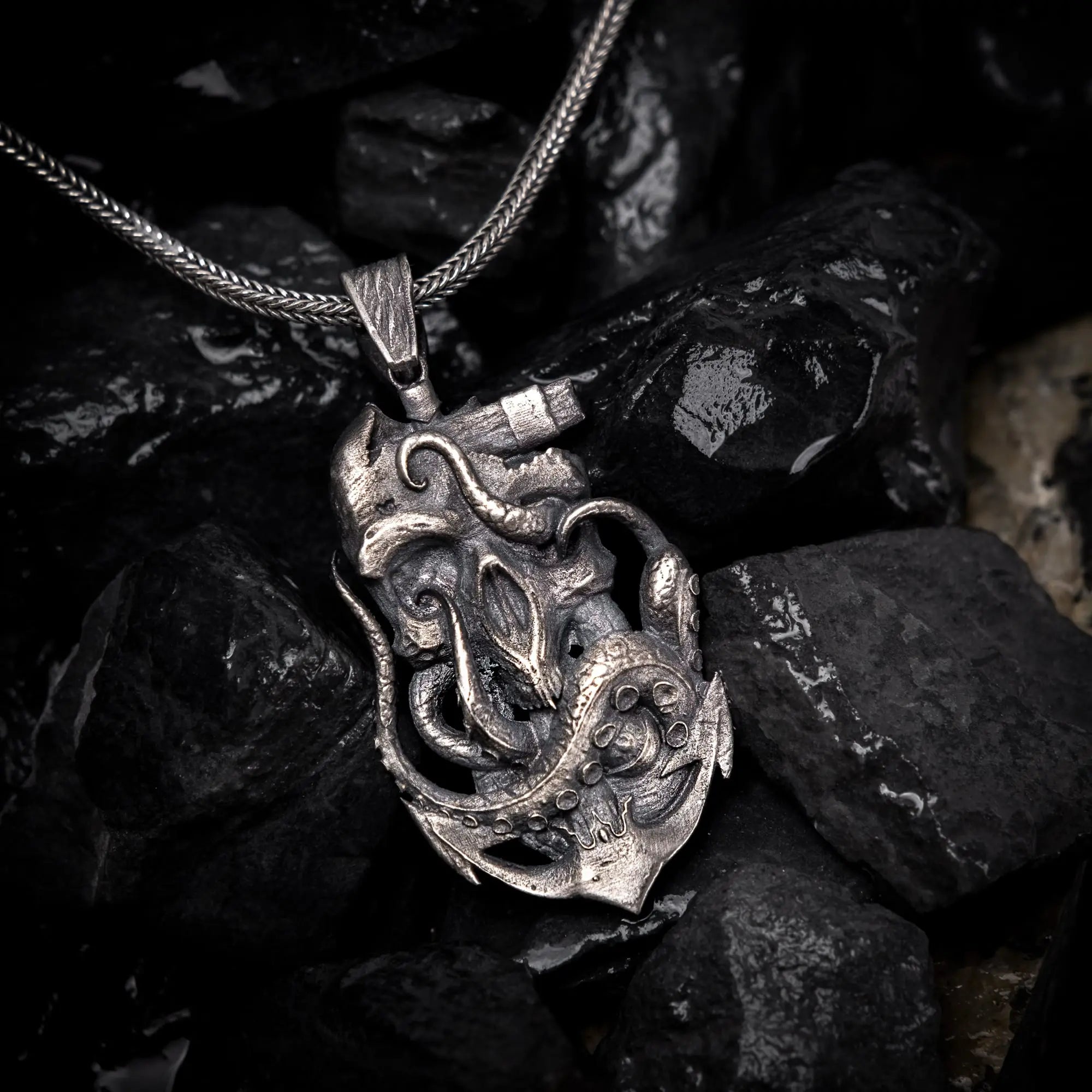 Kraken Pirate Skull Pendant - Dagger Forge