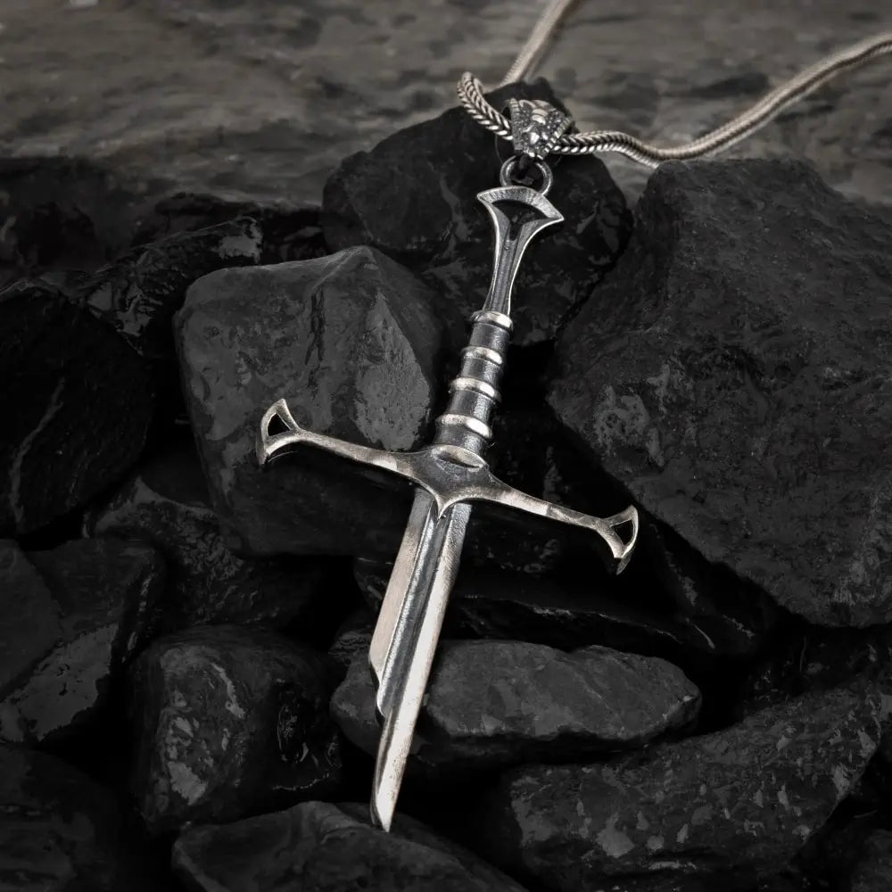 The Blackblade – Gothic Sword Silver Necklace
